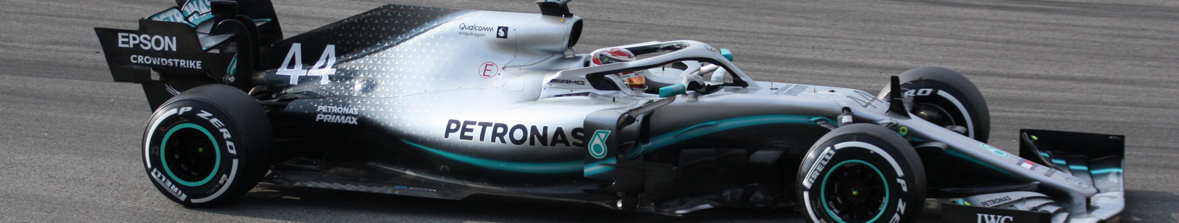 Mercedes china f1 brembo